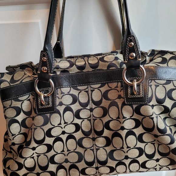 Coach Purse - Picture 2 of 5